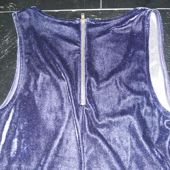 Forever 21 Crushed Velvet Small in Midnight Purple - Picture 8 of 10